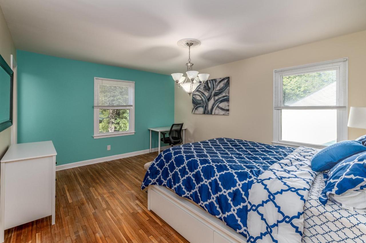 Centrally Located Spacious Abode Charlotte Exterior foto